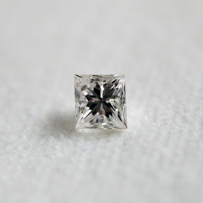 画像1: 【K18】 0.284ct プリンセスカットダイヤモンド リング
